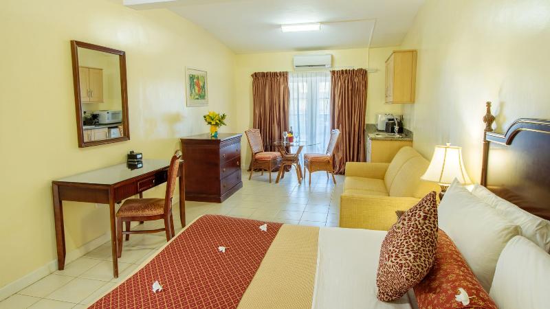 سوییت جونیور اجرایی, Bay Gardens