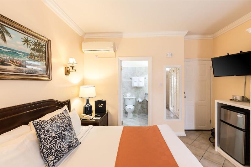 اتاق سوپریور با تخت بزرگ, Bay Gardens