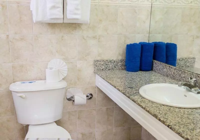 2 Bedroom Suite