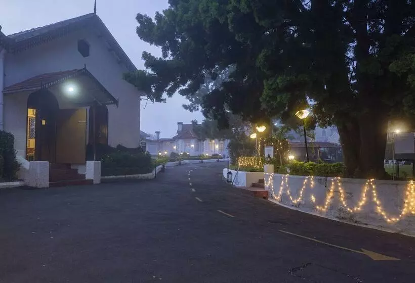 ガーデンビュースーペリアールーム, Gateway Coonoor