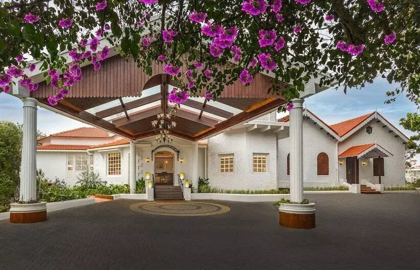 庭の見えるエクゼクティブルーム, Gateway Coonoor