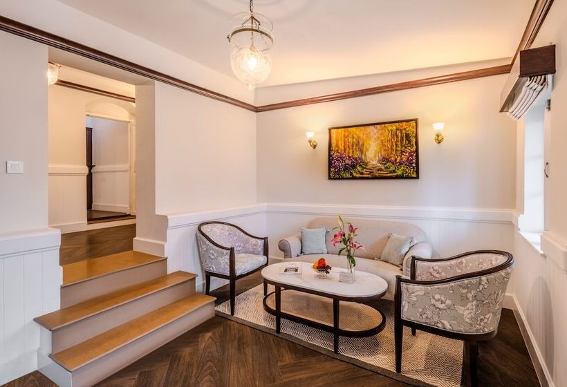 이그제큐티브 스위트, Gateway Coonoor