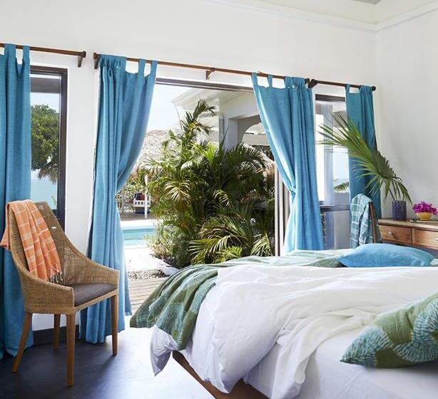 ویلای سوپریور 1 خوابه, Jakes