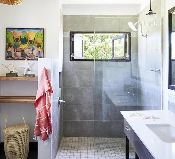 ویلای سوپریور 1 خوابه, Jakes