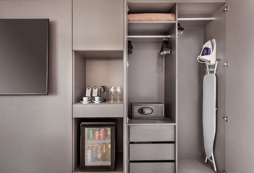 سوییت جونیور, Melia Ibirapuera