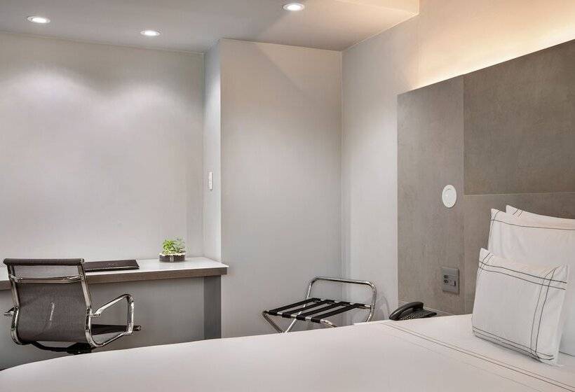 سوییت جونیور, Melia Ibirapuera