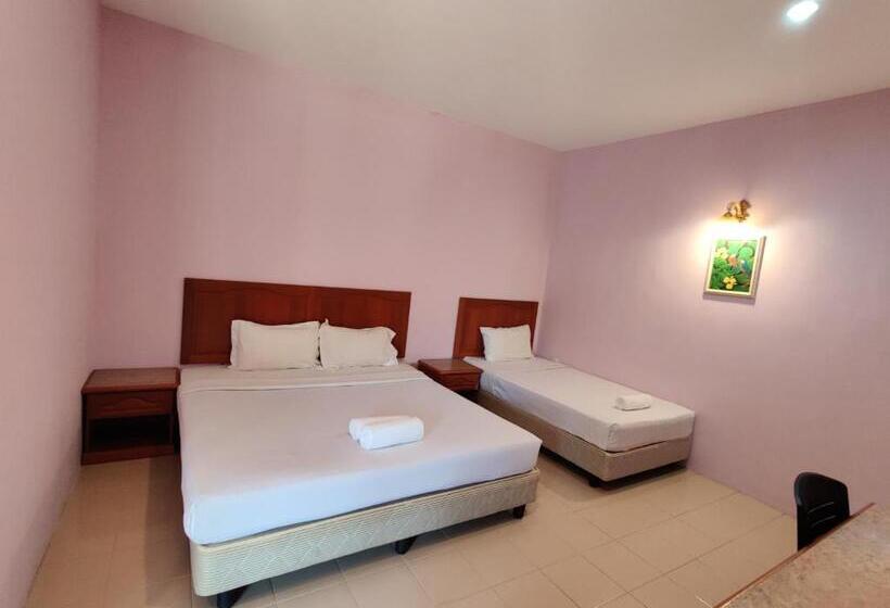 スタンダードトリプルルーム, Mutiara Taman Negara