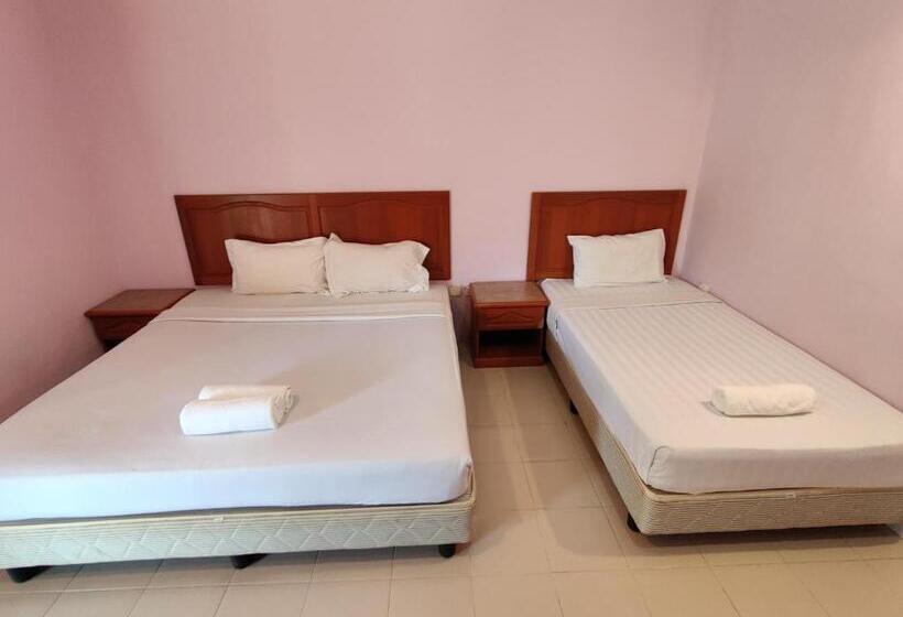 スタンダードトリプルルーム, Mutiara Taman Negara