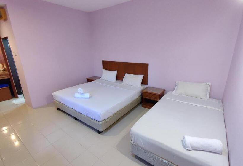 スタンダードトリプルルーム, Mutiara Taman Negara