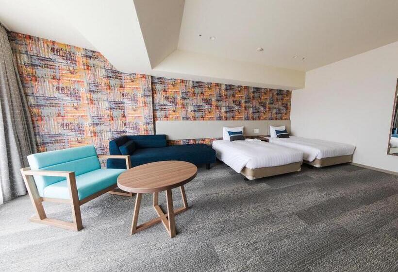 חדר סופריור, Okinawa Grand Mer Resort