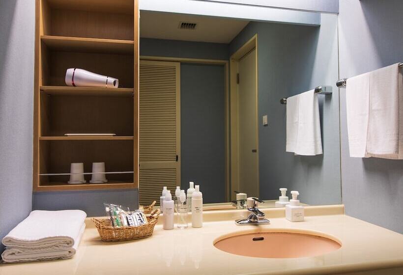 סוויטה, Okinawa Grand Mer Resort