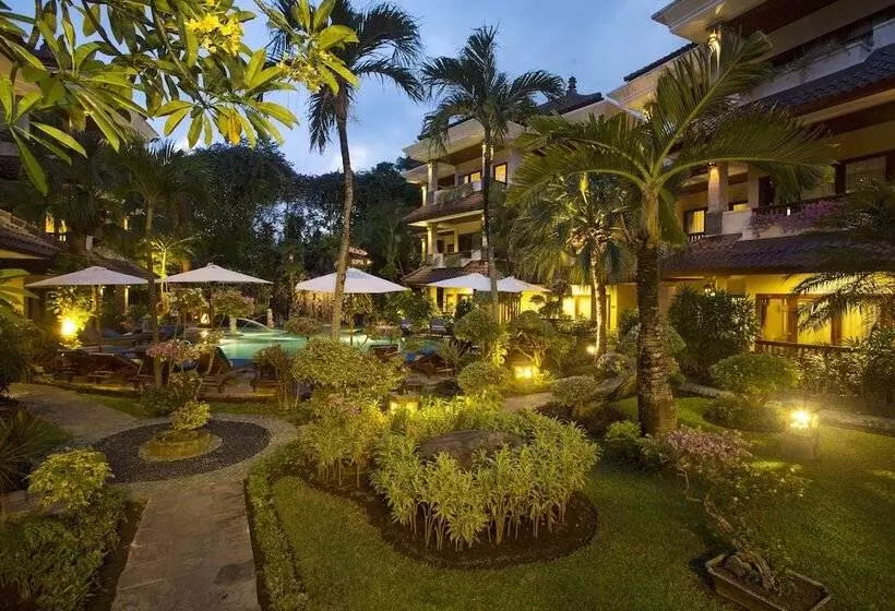 スーペリアールーム, Parigata Resorts And Spa