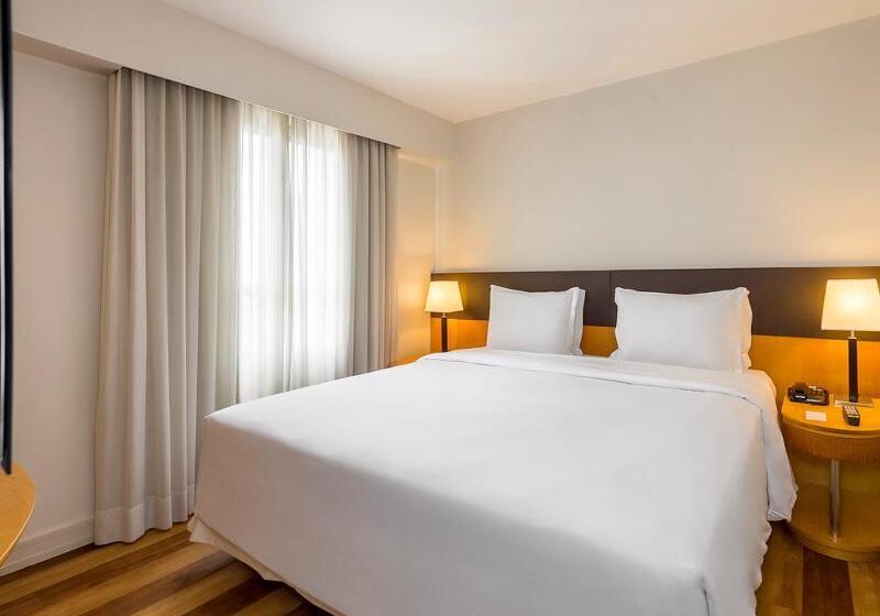 اتاق لوکس, Pergamon Sp Frei Caneca By Accor