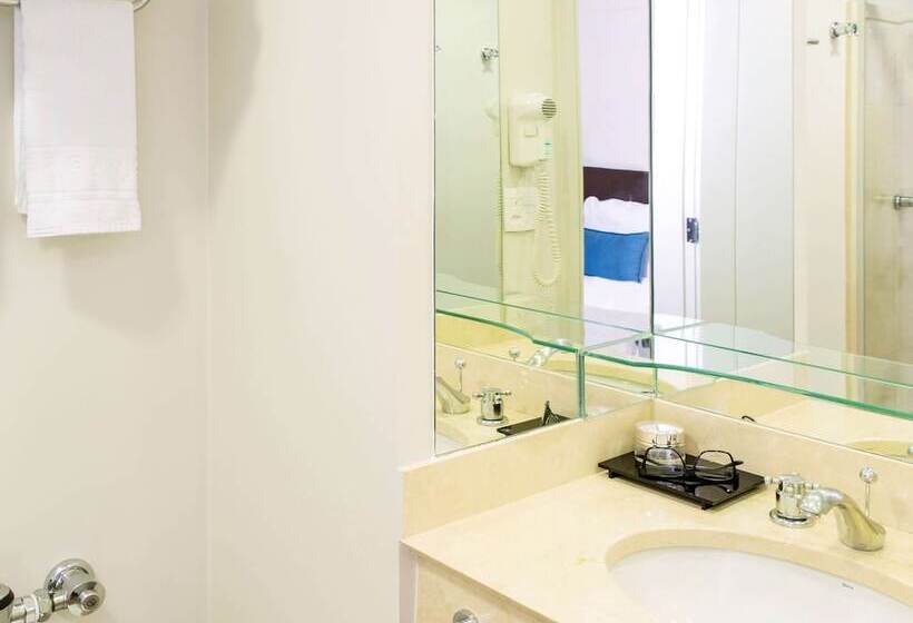 اتاق لوکس, Pergamon Sp Frei Caneca By Accor