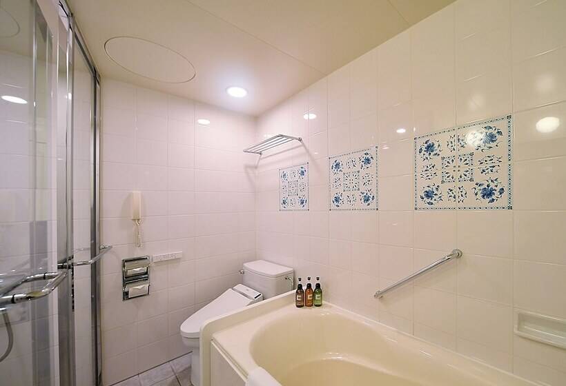 Номер Deluxe, Plaza Kobe