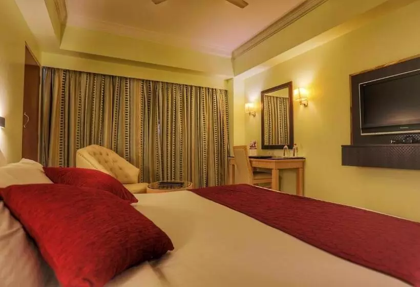 エクゼクティブルーム, Quality Inn Sabari