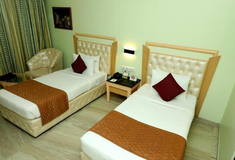 エクゼクティブルーム, Quality Inn Sabari