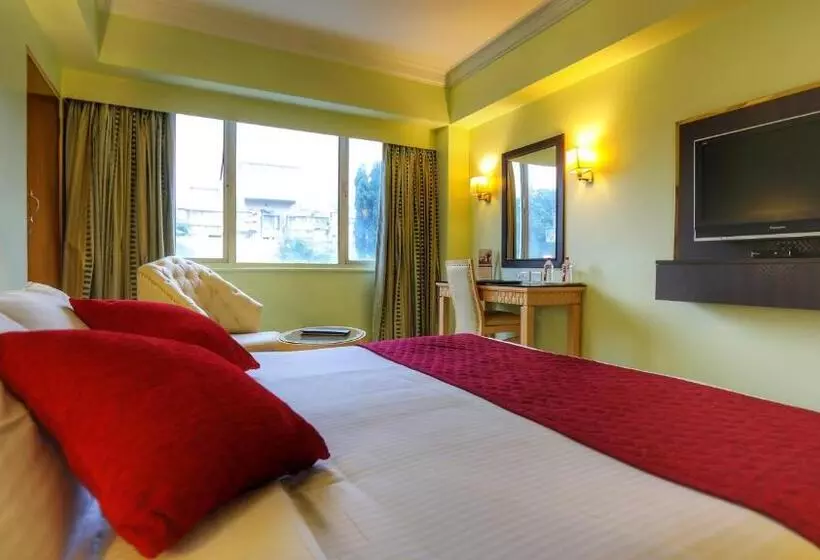 エクゼクティブルーム, Quality Inn Sabari
