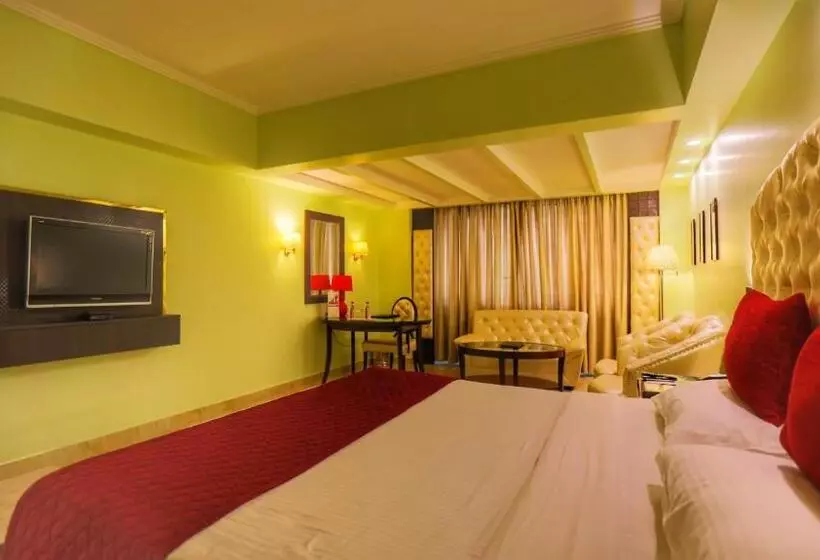 デラックスルーム, Quality Inn Sabari