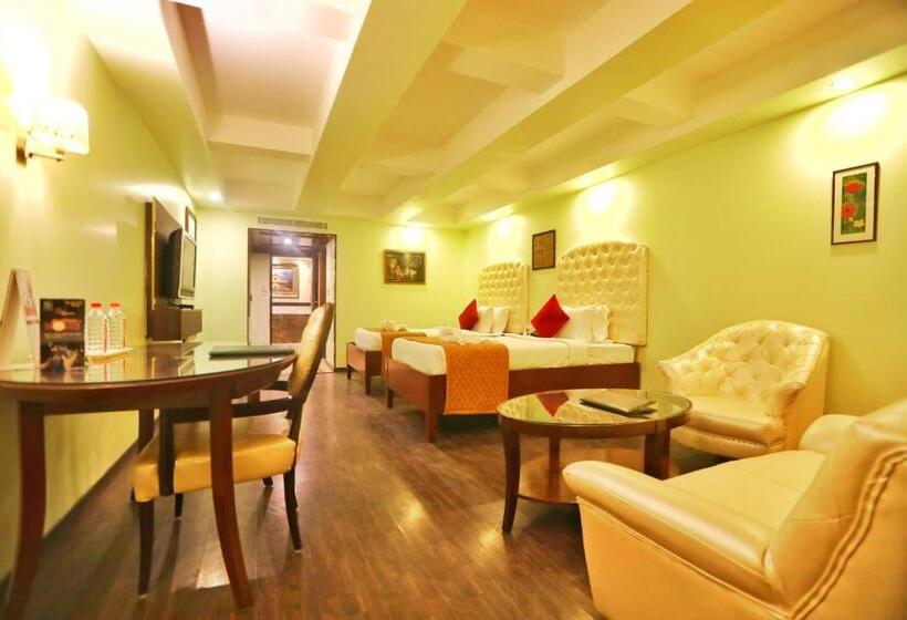 豪华房间, Quality Inn Sabari