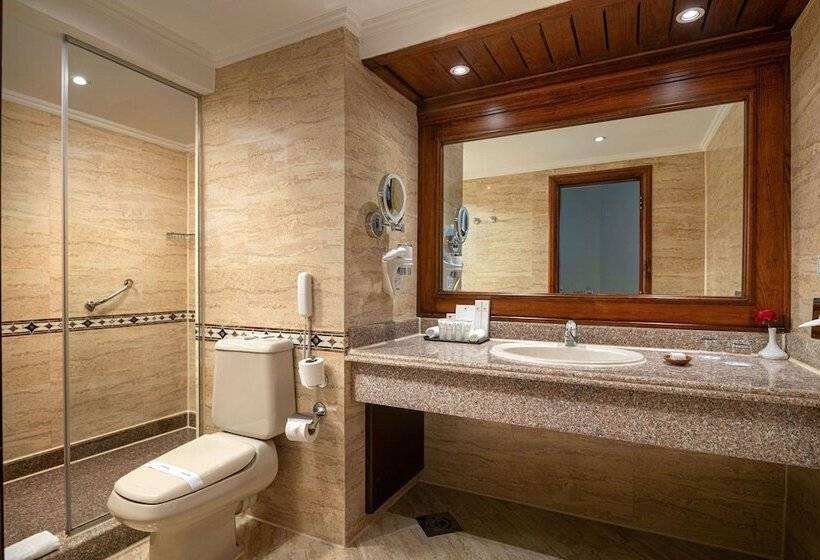 اتاق استاندارد با چشم‌انداز دریا, Sultan Gardens Resort