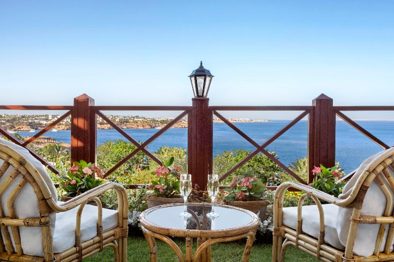 اتاق پرمیوم با چشم‌انداز دریا, Sultan Gardens Resort