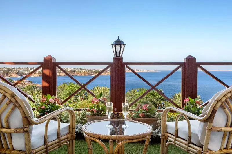 اتاق پرمیوم با چشم‌انداز دریا, Sultan Gardens Resort