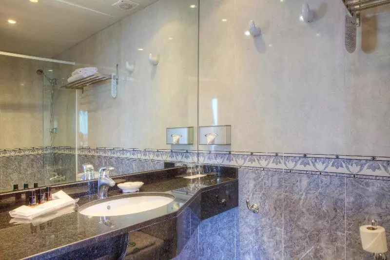 اتاق استاندارد با چشم‌انداز دریا, Sultan Gardens Resort