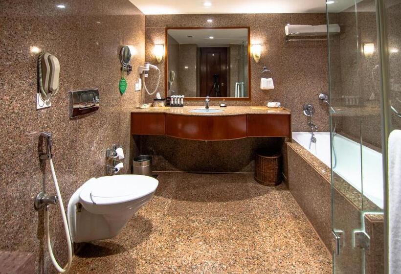 آپارتمان 1 خوابه, The Lalit Mumbai