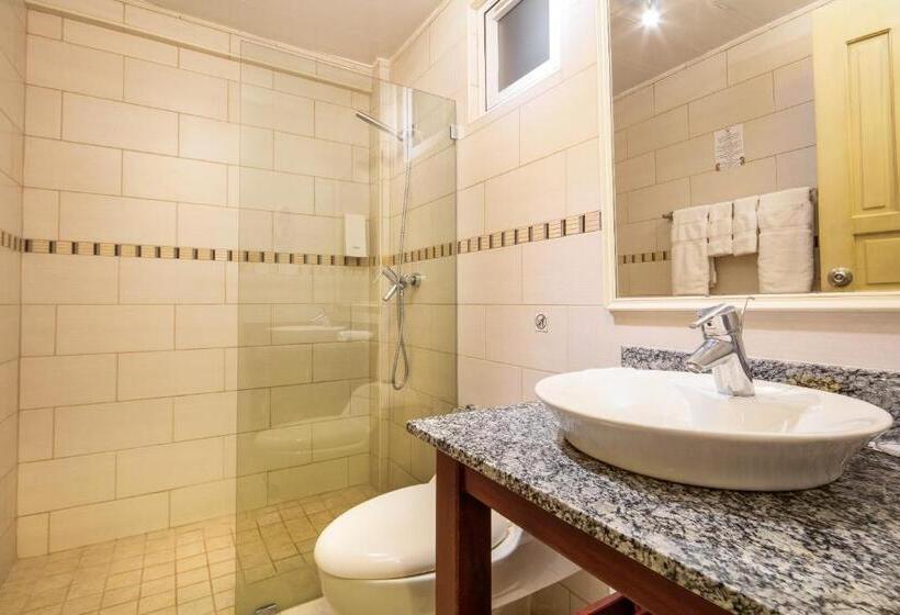 اتاق سوپریور, Villa Taina