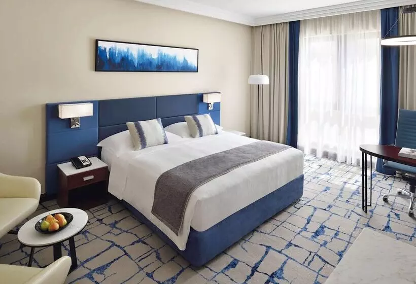 اتاق اجرایی, Mövenpick Hotel & Apartments Bur Dubai