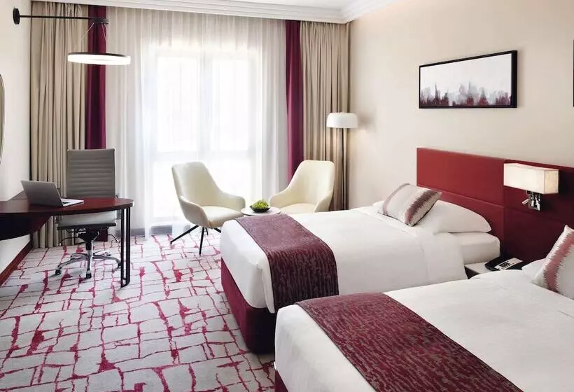 اتاق اجرایی, Mövenpick Hotel & Apartments Bur Dubai
