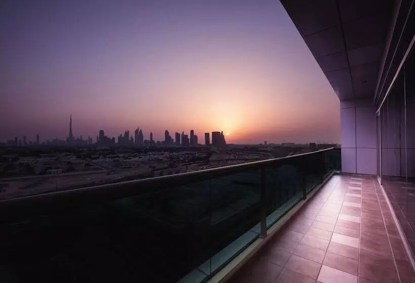 2 Bedroom Apartment with Views, Mövenpick Hotel & Apartments Bur Dubai