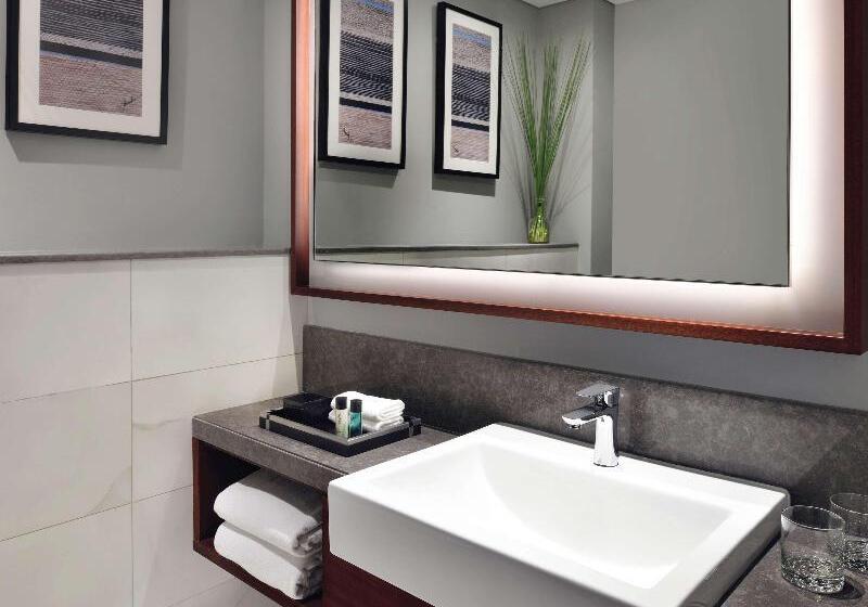 اتاق سوپریور, Mövenpick Hotel & Apartments Bur Dubai