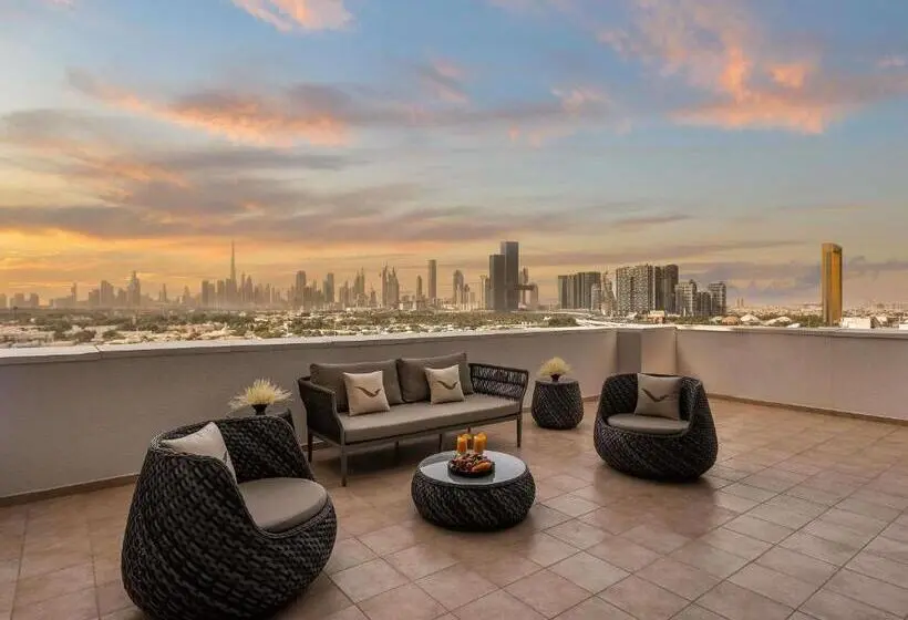 2 Bedroom Apartment with Views, Mövenpick Hotel & Apartments Bur Dubai