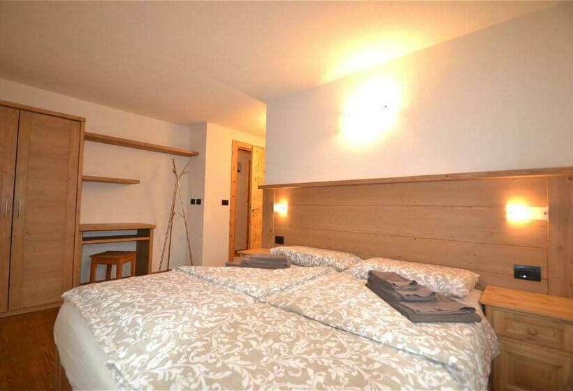 3 Szobás Apartman, Appartamenti Calanda Livigno Center
