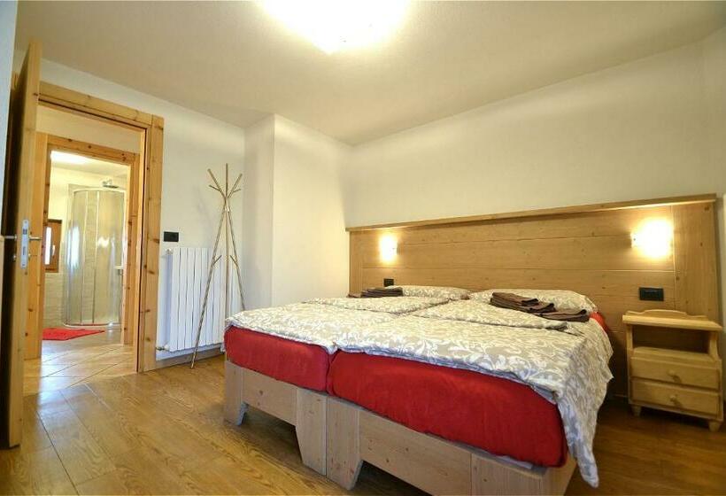 3 Szobás Apartman, Appartamenti Calanda Livigno Center