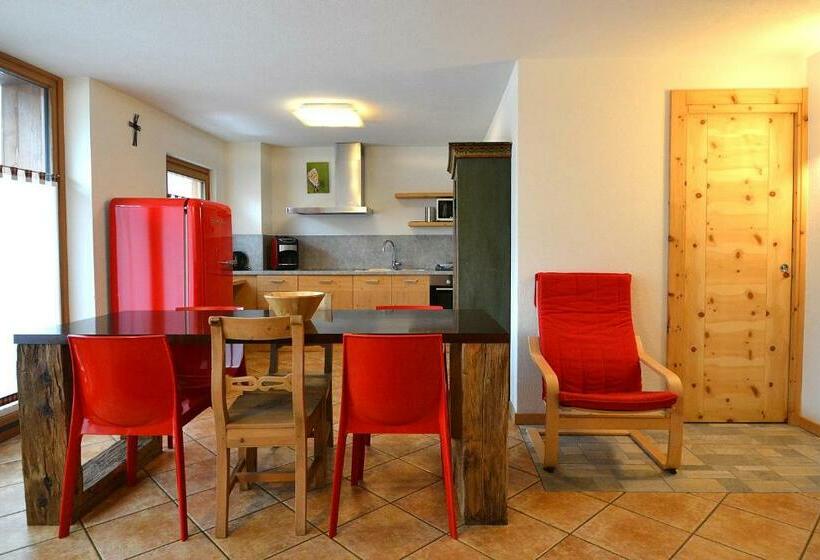 3 Szobás Apartman, Appartamenti Calanda Livigno Center