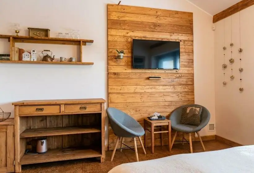 Habitació Estàndard, Refugio