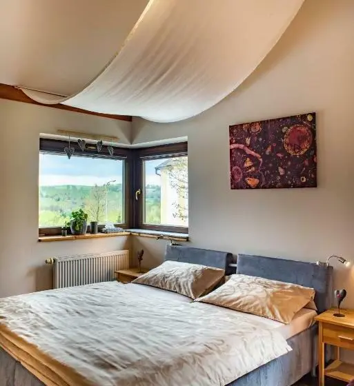 Habitació Estàndard, Refugio