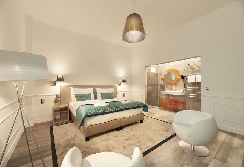 اتاق اجرایی, Boutique Residence Budapest