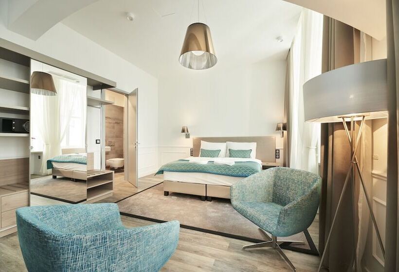 اتاق اجرایی, Boutique Residence Budapest