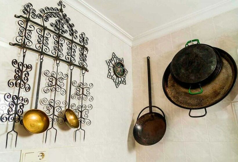 1间卧室的房子, Cazorla House Gallery