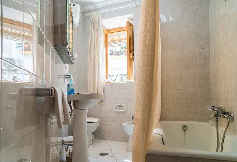 1间卧室的房子, Cazorla House Gallery