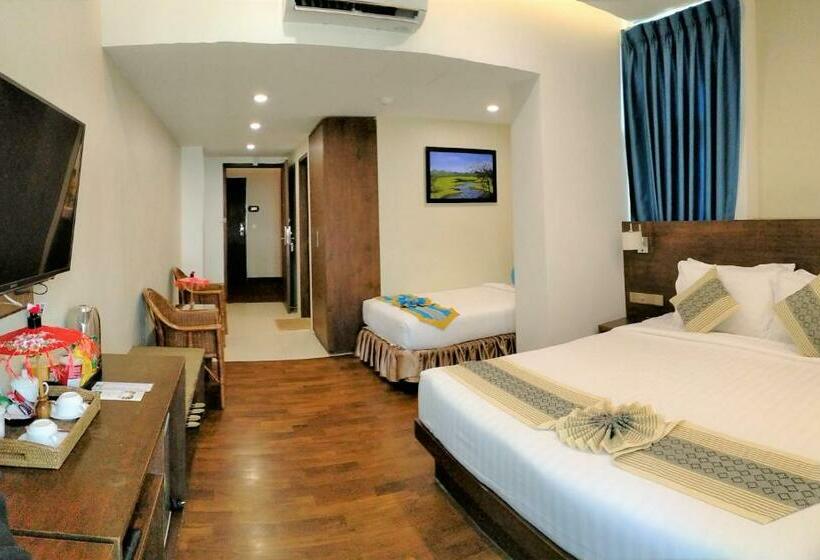 اتاق لوکس خانوادگی, Capital