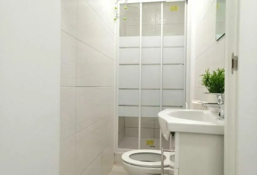 اتاق استاندارد, Tomate Rooms
