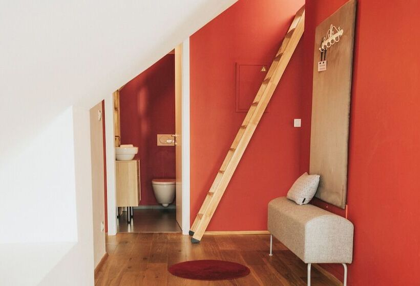 آپارتمان سوپریور 1 خوابه, Apartments And Rooms Meščanka