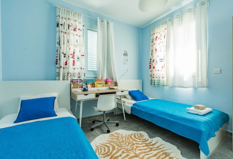 ویلا دلوکس 3 خوابه, Blue Diamond Villas