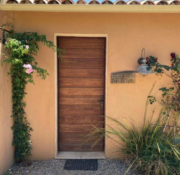 标准间, Domaine U Bugnu