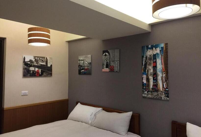اتاق خانوادگی, Love Feng Jia Apartment